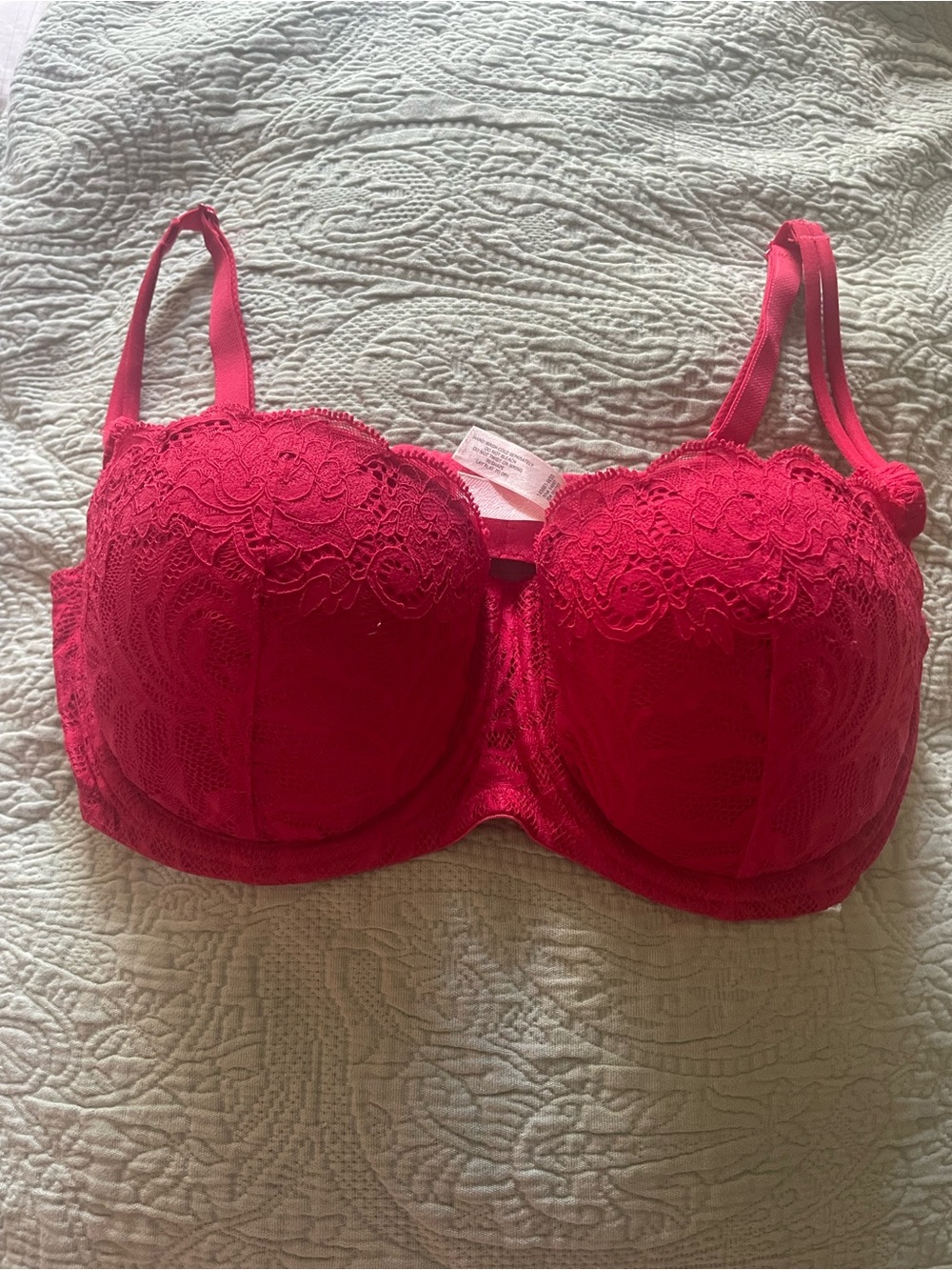 Victoria's Secret Red Lace Underwire Bra